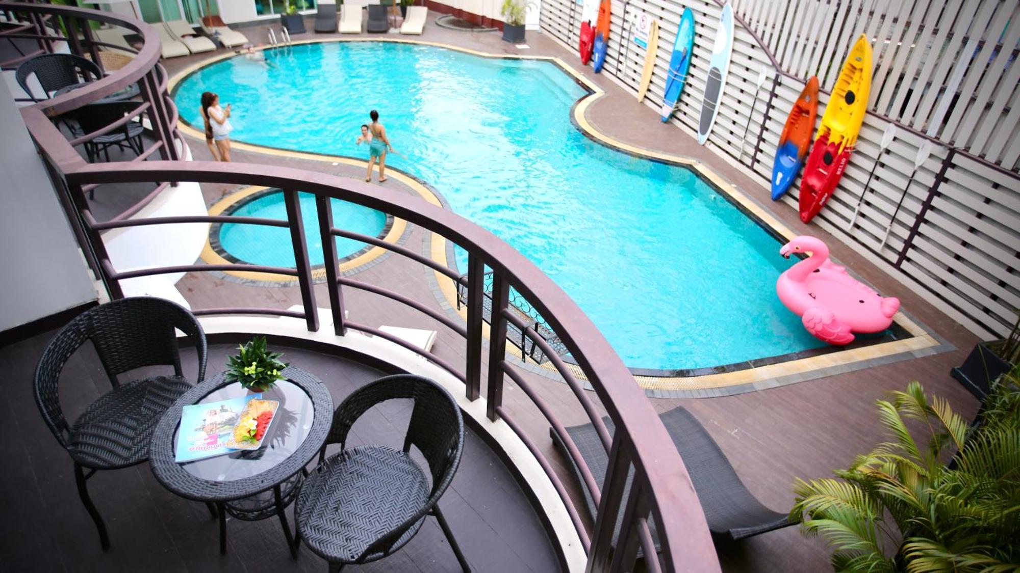 A-Te Chumphon Hotel - Sha Plus Bagian luar foto
